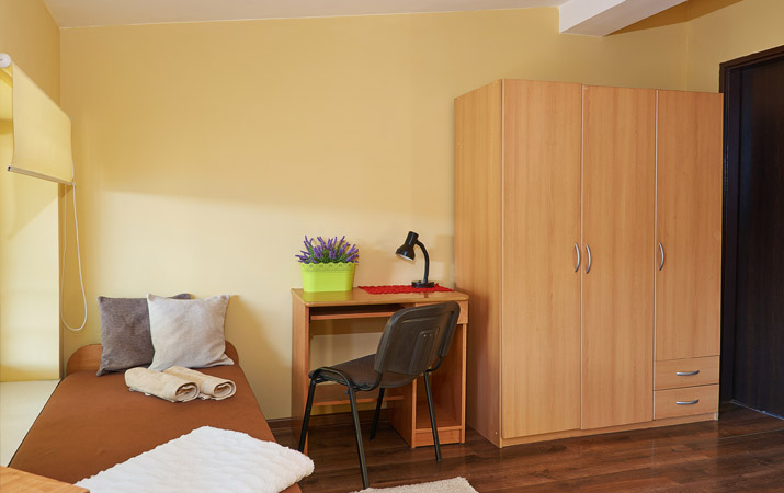 hostel dla firm łódź, grupowe noclegi łódź, tenie grupowe noclegi, łódź noclegi dl grup tanio.